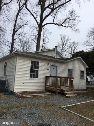 Building Photo - 3848 2nd St