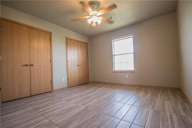 Building Photo - 2755 Carondolet St