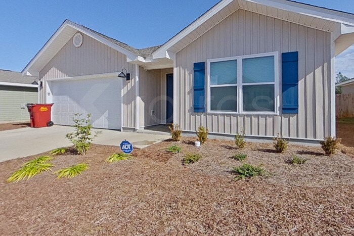 Primary Photo - 4776 Malay Cir