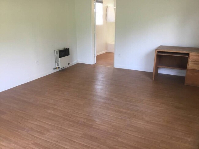 Foto del edificio - 5570 Old Olive Hwy