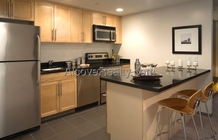 Photo - 350 Third St (Cambridge, MA)
