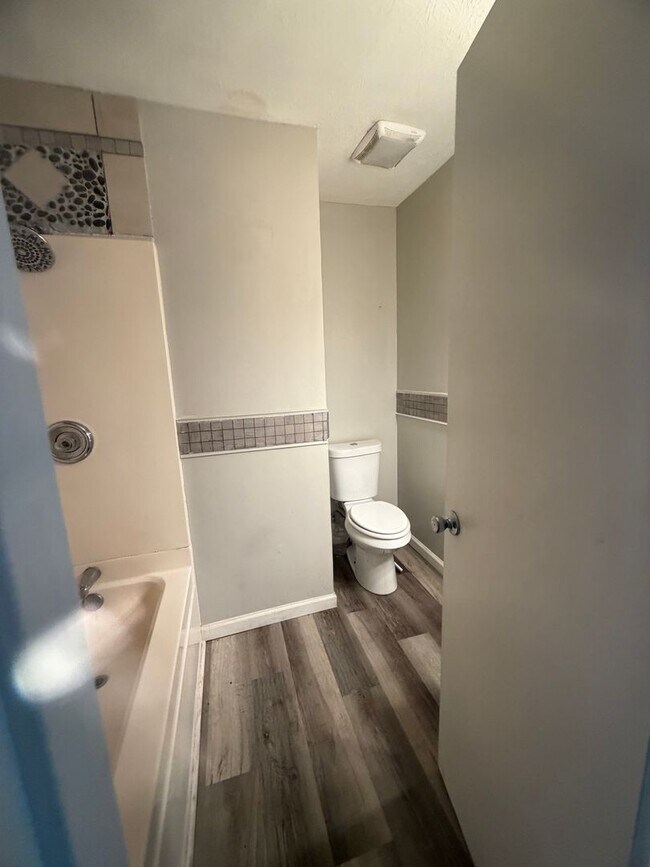 Foto del edificio - Alcoa City services and Schools 3 bedroom  home. call Debra Johnson 865-591-8281