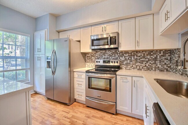 Foto del edificio - 154 SW 96th Terrace