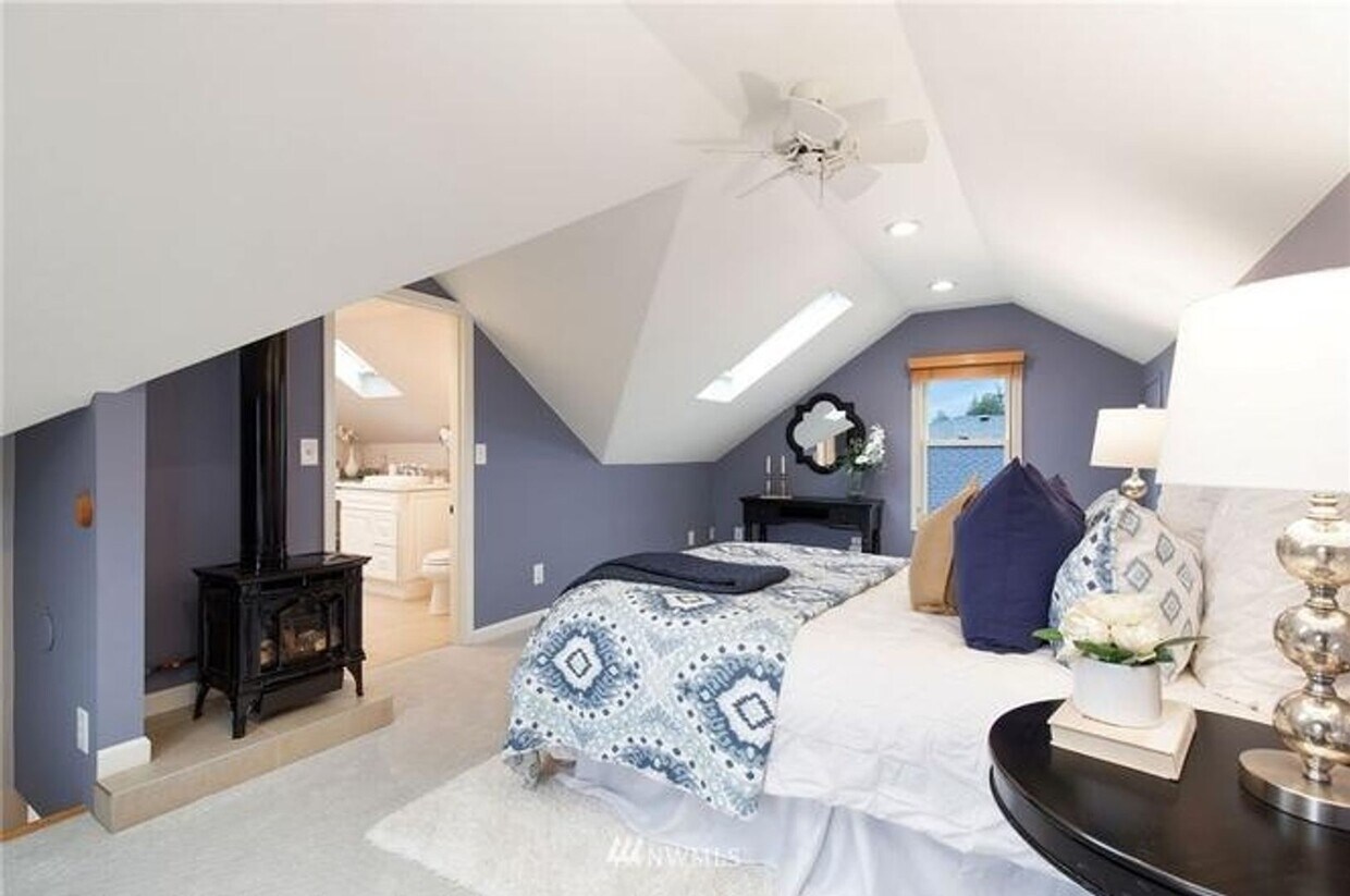 Foto principal - 626 NW 82nd St