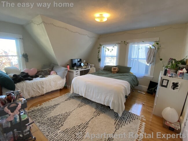 Foto del edificio - 14 Fairmount St