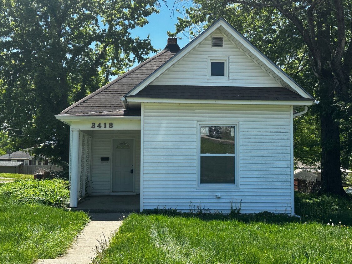Foto principal - 3418 Renick St
