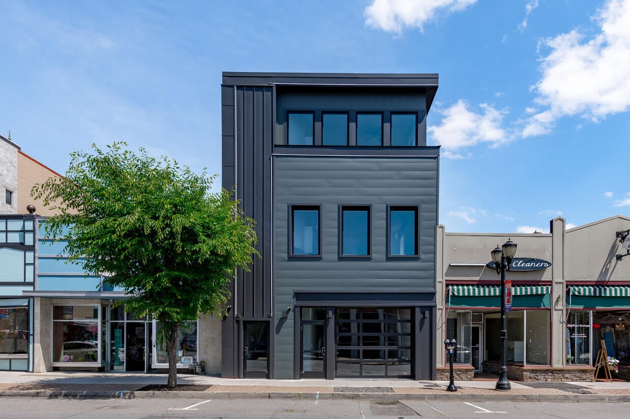 14 S Main St, Pittston, PA 18640 Apartments in Pittston, PA