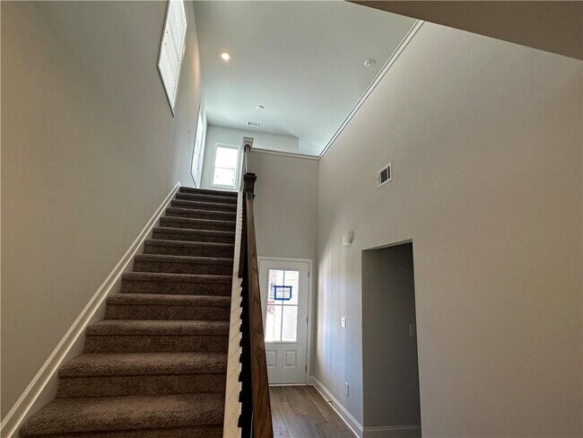 Building Photo - 5353 Fox Hill Lane