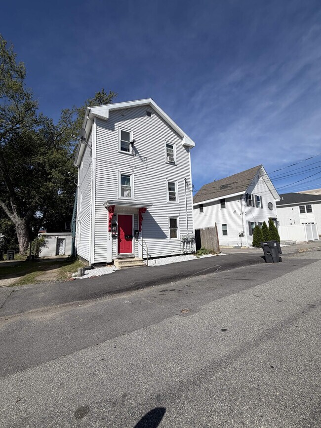 Building Photo - 54 Portland St