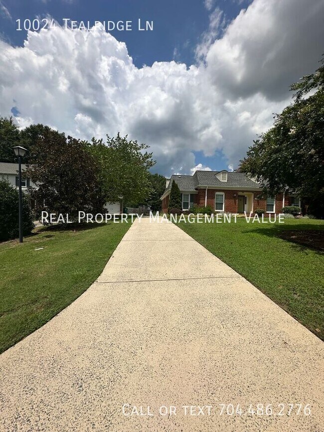 Foto del edificio - 10024 Tealridge Ln