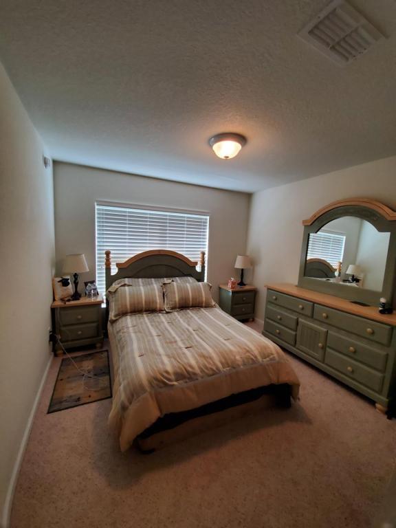 Foto del edificio - 4068 SW 47th Ct.