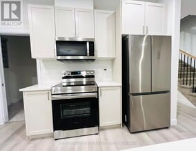 Building Photo - 46 Erie court