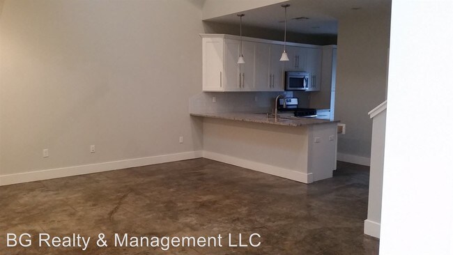 Building Photo - 3 br, 2 bath House - 210 Highland Oaks Lane