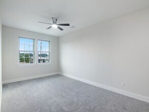 Building Photo - 415 County Rd 5102J