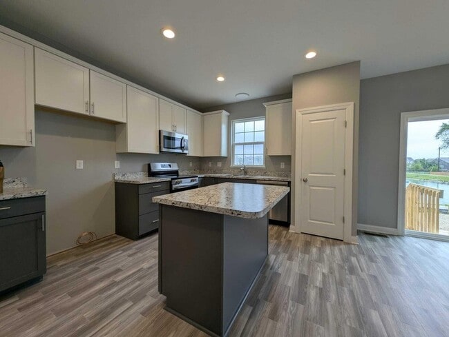 Foto del edificio - 4900 Citation Ct