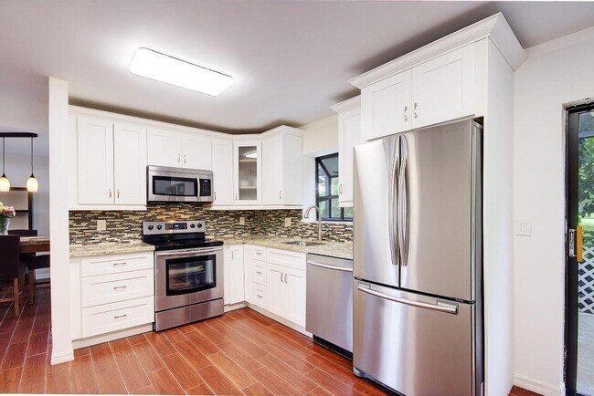 Building Photo - 22342 Thousand Pines Ln