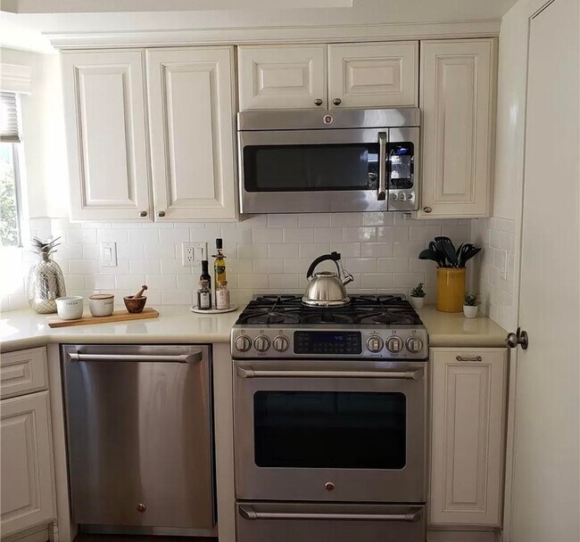 Foto del edificio - 418 San Nicholas Ct