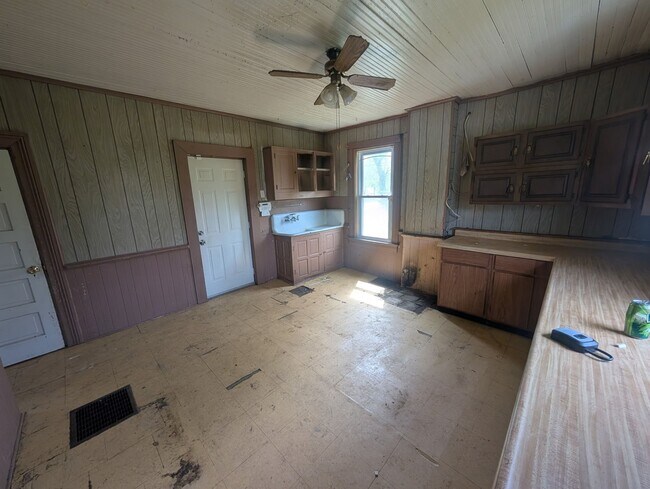 Foto del edificio - 1214 W Butler St