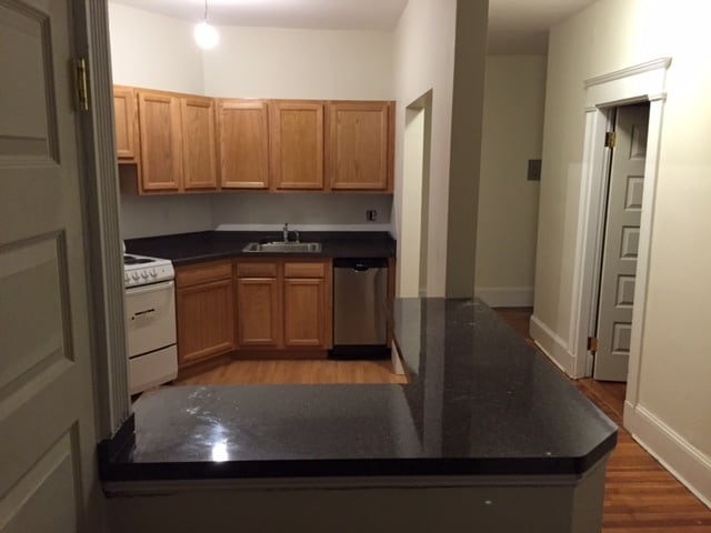 Building Photo - 311 Tappan St