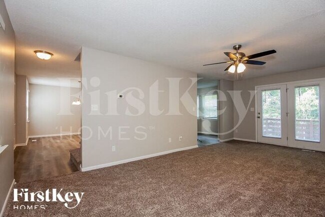 Building Photo - 153 Silver Birch Ln
