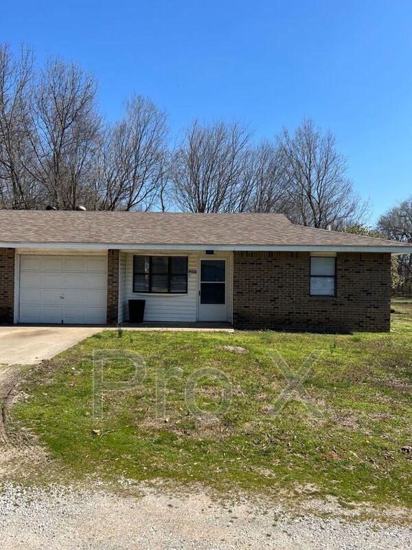 8452 S Shadow Ln Unit A, Carthage, MO 64836 Condo for Rent in
