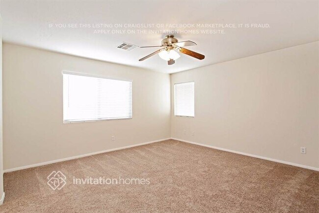 Building Photo - 2515 Wellworth Ave