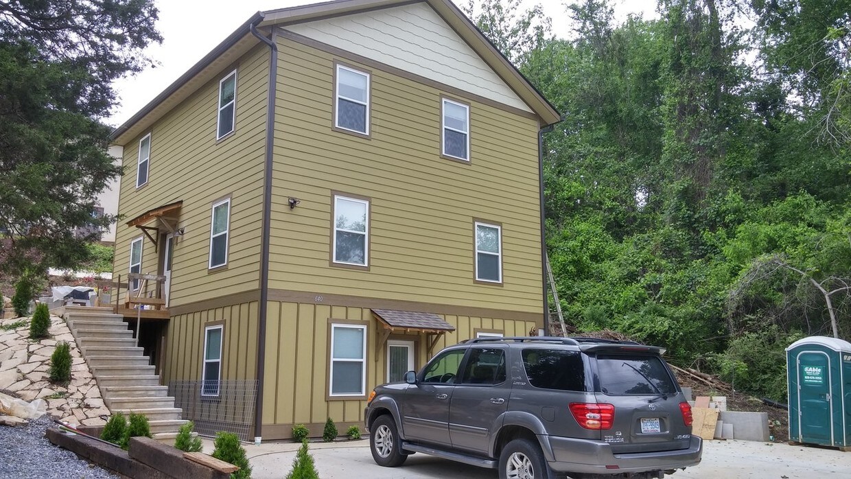 640 Reed St Unit 002, Asheville, NC 28803 Condo for Rent in Asheville