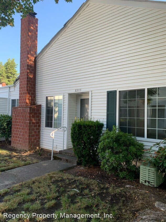 2 br, 1 bath House 6315 SW 130th Ave House Rental in Beaverton, OR