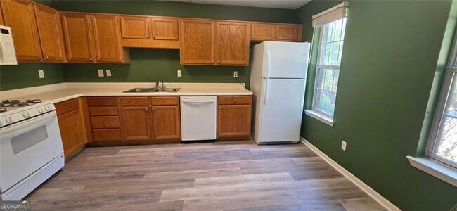Building Photo - 1036 Plantation Way