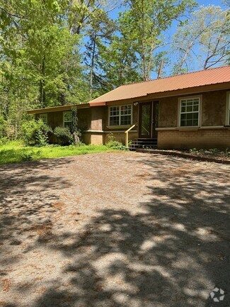 Building Photo - 2818 Longvale Ln