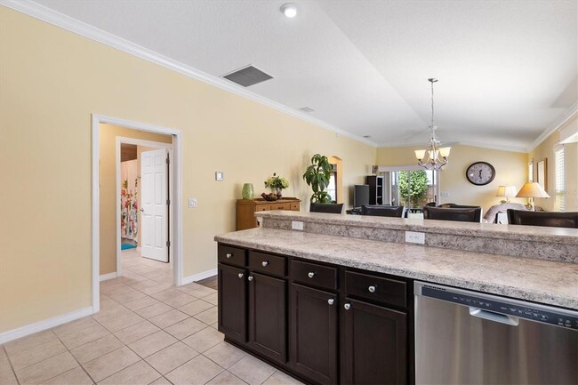 Building Photo - 3025 Bartow Ln