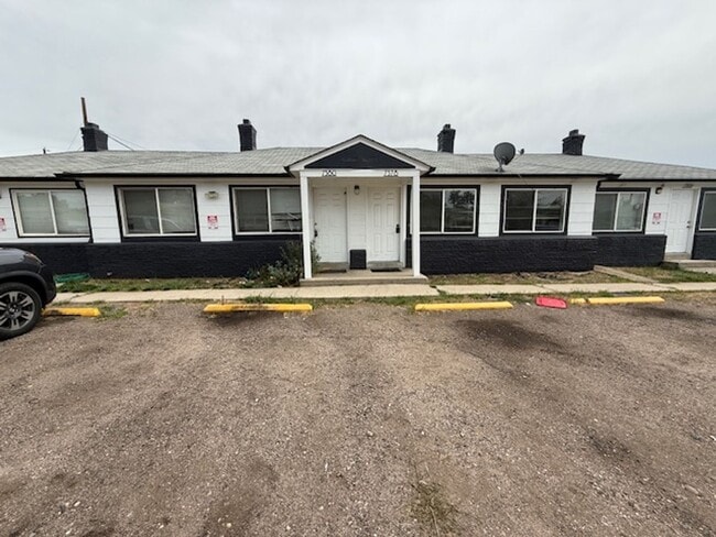 1-Bedroom Apartment in Commerce City - 1-Bedroom Apartment in Commerce City