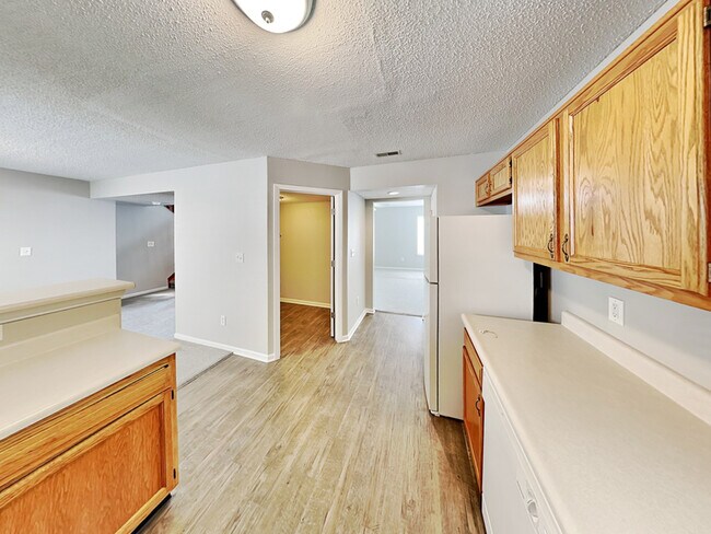 Foto del edificio - 4308 Trace Wood Dr