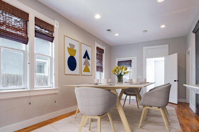 Building Photo - Polished Jefferson Park home with big fron...