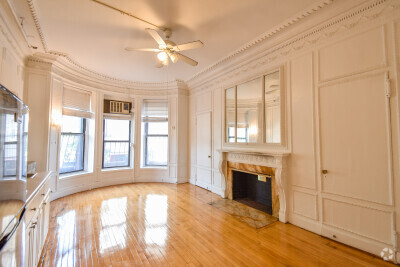 Building Photo - 35 Westland Ave