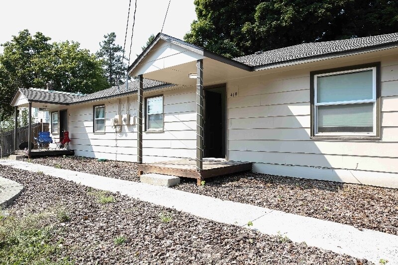 419 S Fea Ave, Newport, WA 99156 Apartment for Rent in Newport, WA