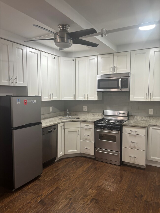 Photo - 83 Westland Ave Apartments