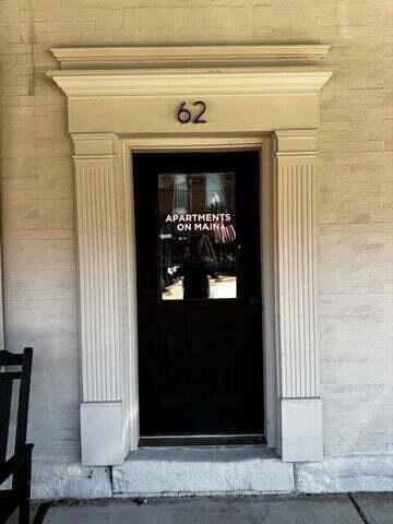 Foto del edificio - 62 S Main St
