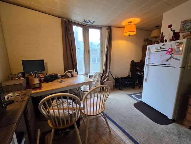 Interior Photo - 1233 Marshall / 1222-36 Cass