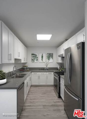 Foto del edificio - 1229 S Kingsley Dr