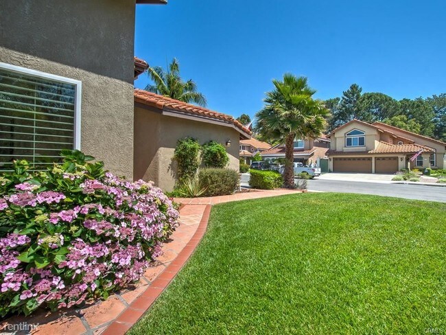 Building Photo - 4 br, 3 bath House - 34 Sand Oaks Rd