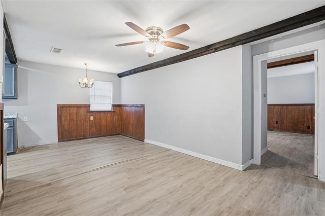 Foto del edificio - 1412 Chase Ave