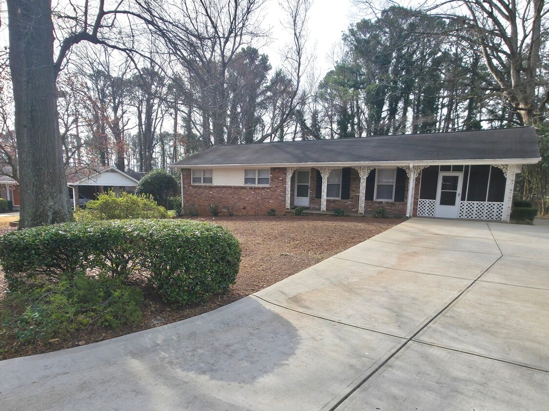 Photo - 3501 Montreal Way (Tucker, GA)