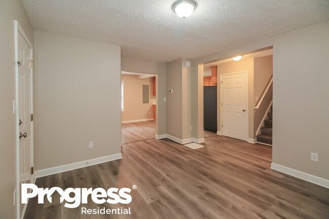 Foto del edificio - 100 Meadow Ct