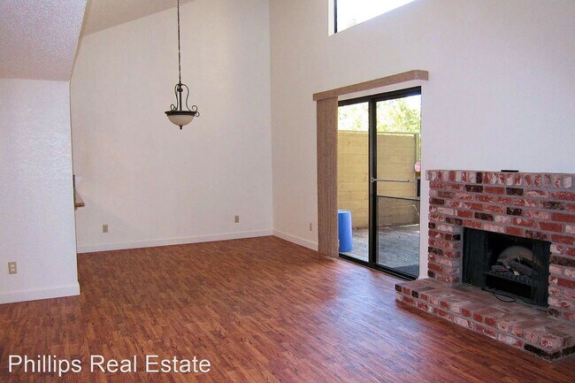 Foto del edificio - 2 br, 2 bath House - 57 Montsalas