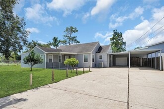 Building Photo - 10210 Moers Rd