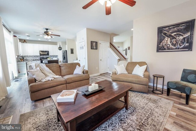 Building Photo - 15575 Catamaran Ct