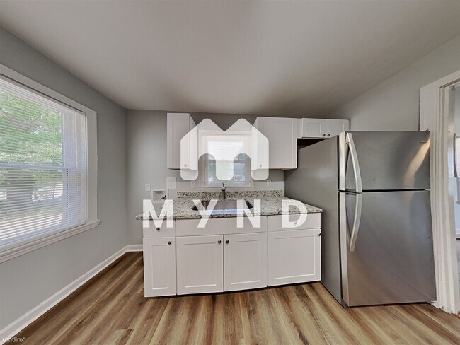 Foto del edificio - 3 br, 1 bath House - 2616 Phillips Ave