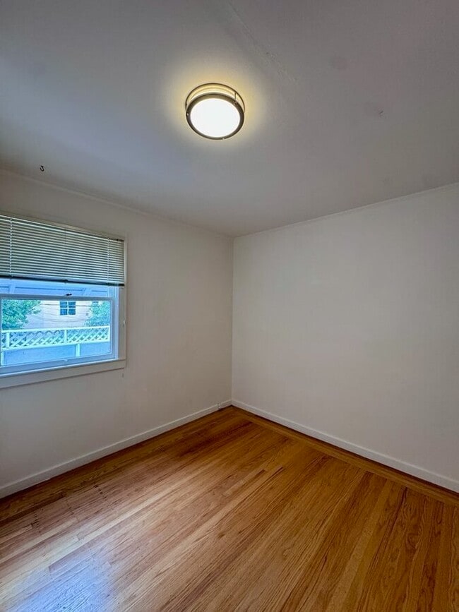 Foto del edificio - 2200 Mason St