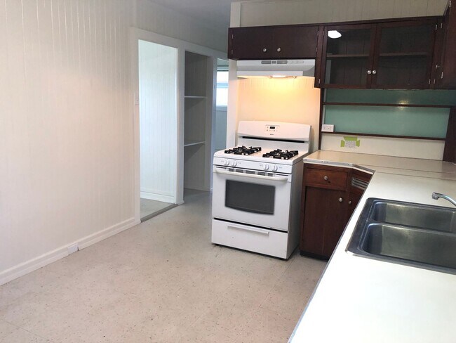 Foto del edificio - Charming 2BR/1BA Home